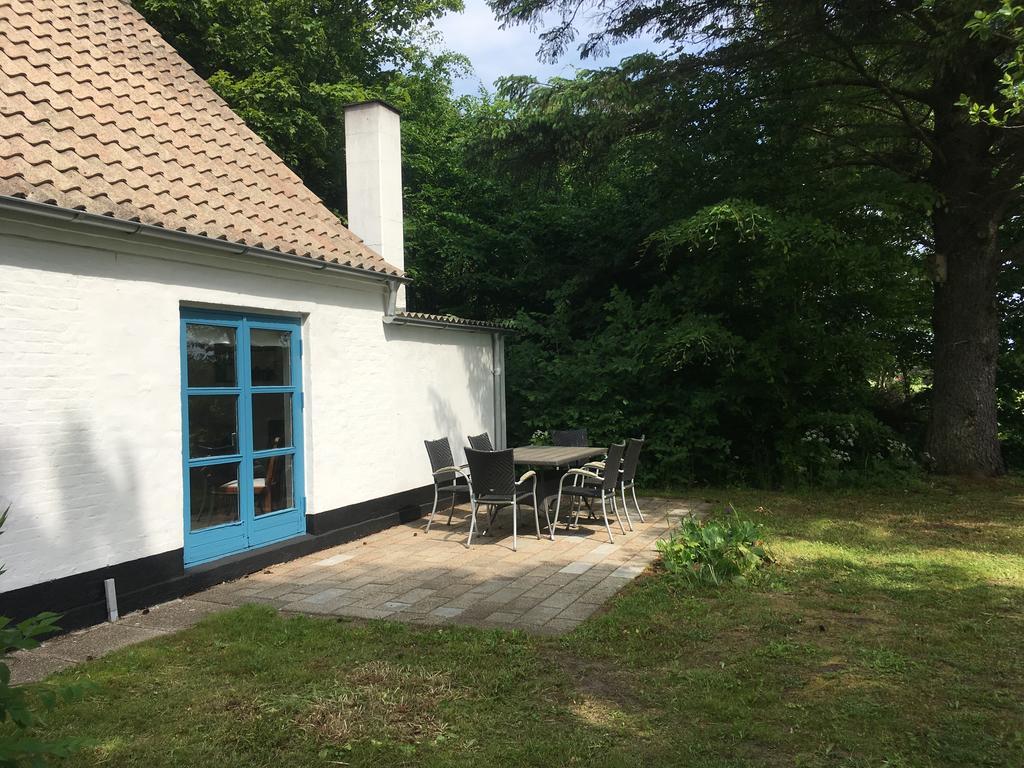 Skovhuset Villa Uggerby ภายนอก รูปภาพ