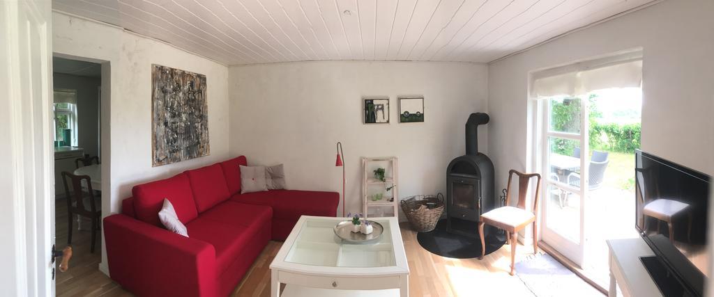 Skovhuset Villa Uggerby ภายนอก รูปภาพ